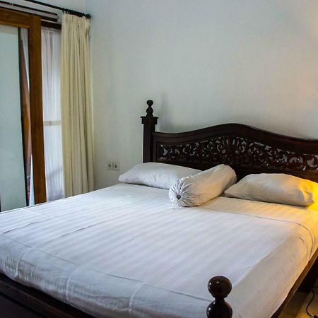 Putu Guest House Canggu Екстериор снимка
