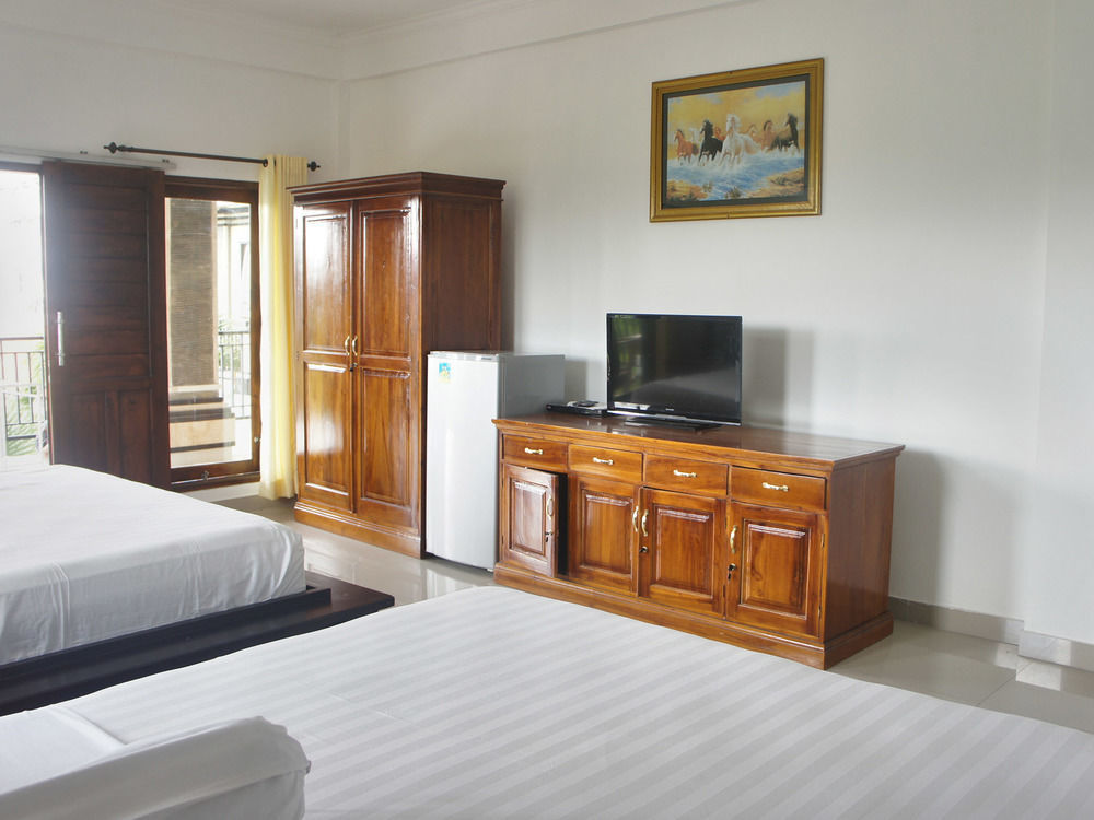 Putu Guest House Canggu Екстериор снимка
