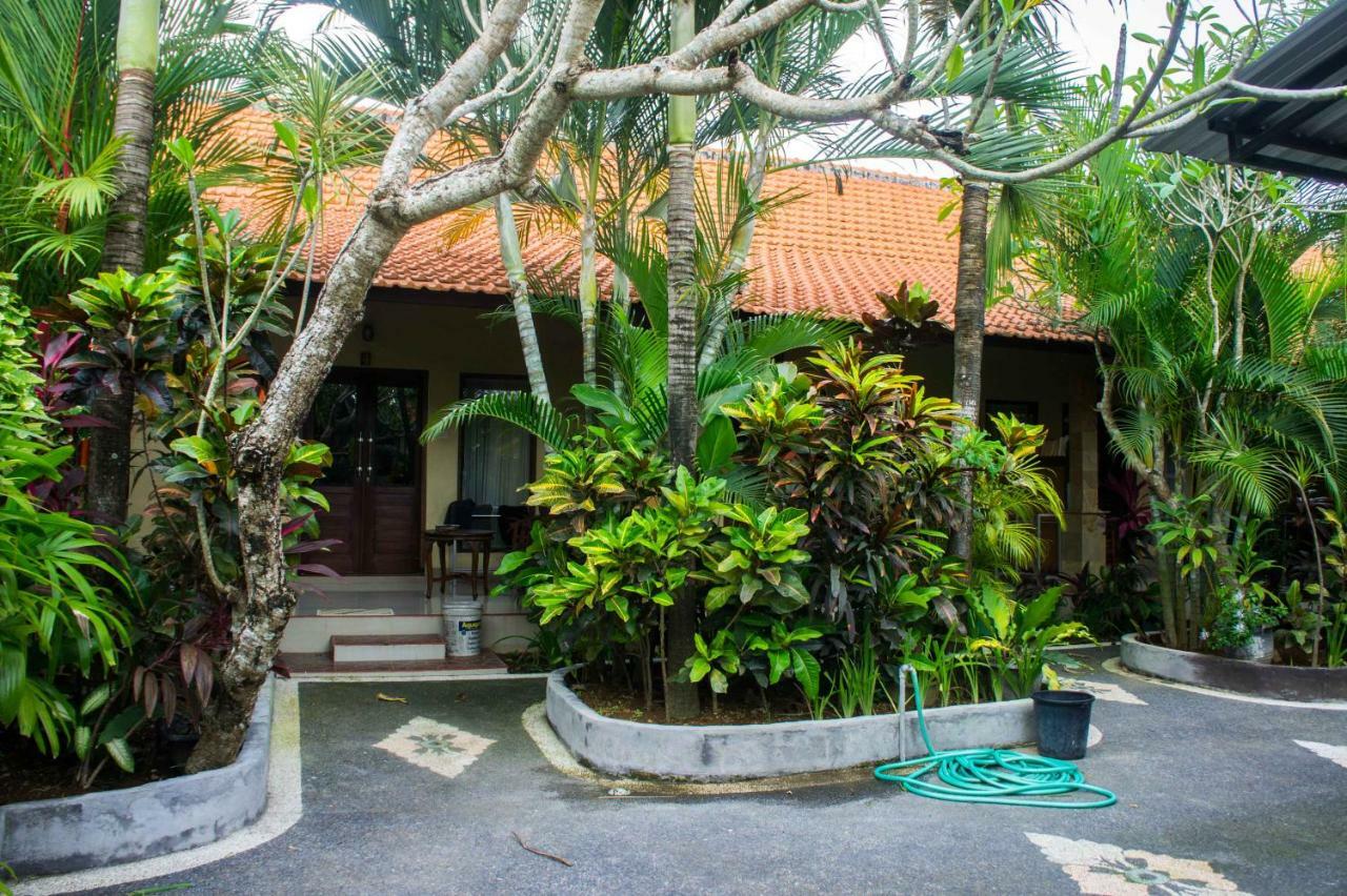 Putu Guest House Canggu Екстериор снимка