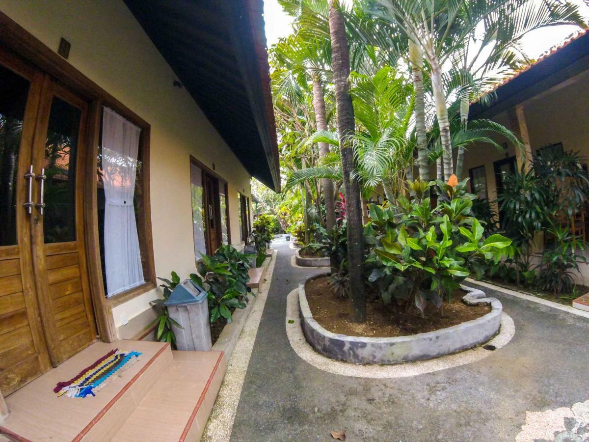 Putu Guest House Canggu Екстериор снимка