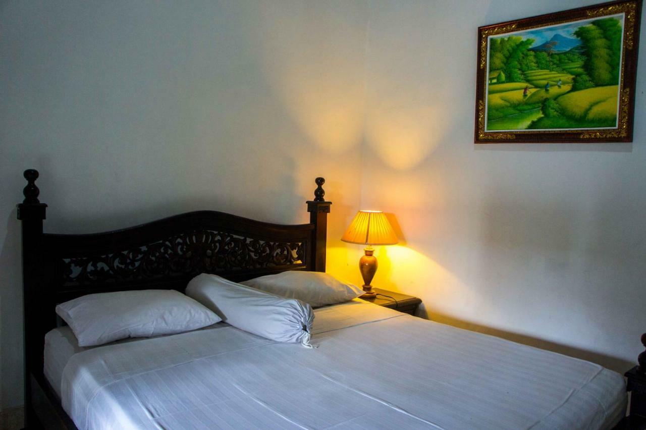 Putu Guest House Canggu Екстериор снимка